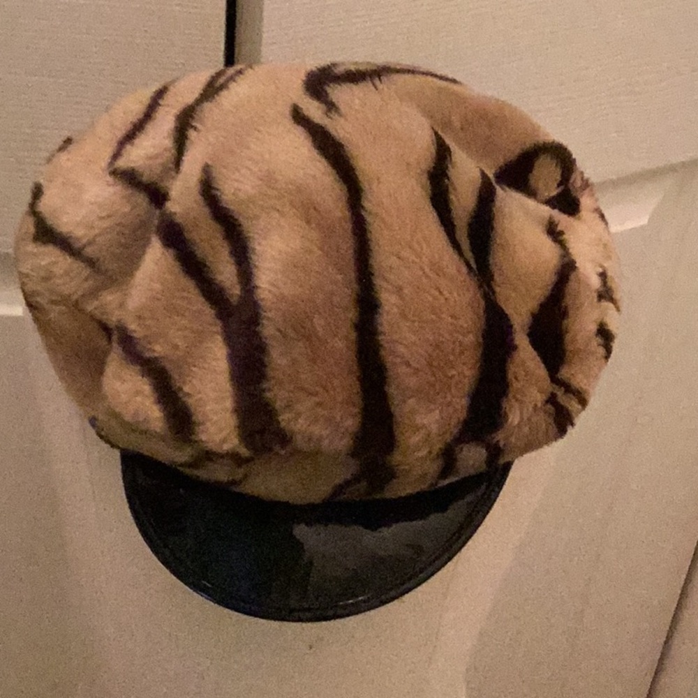 🦓🐅🐆Just To Fun Retro Vintage Unisex Hat Closet Must Have 🦓🐆🐅